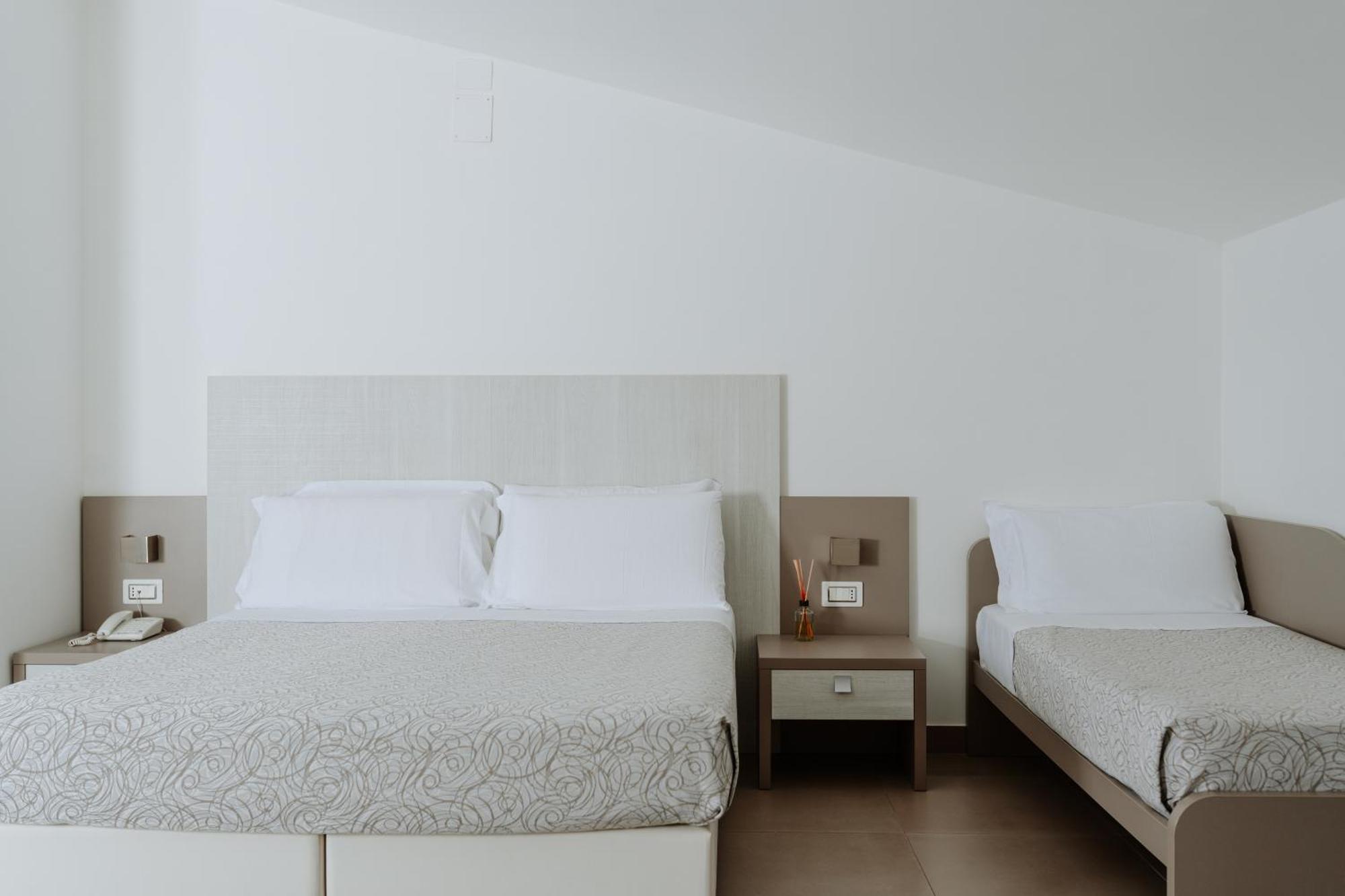 Hotel Caravel Vasto Extérieur photo
